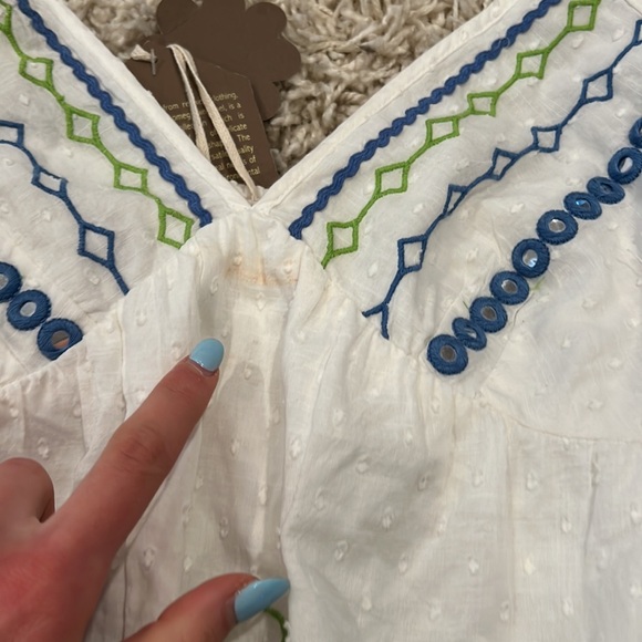 Forever That Girl (Anthropologie) White Jordan Eyelet Cotton Tank Top, Size 6 - Picture 3 of 4